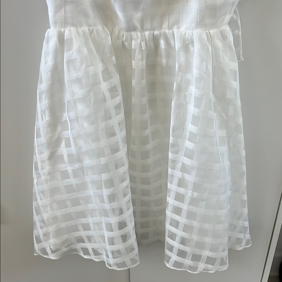 Russo Dress in White Check - Picture 3 of 10